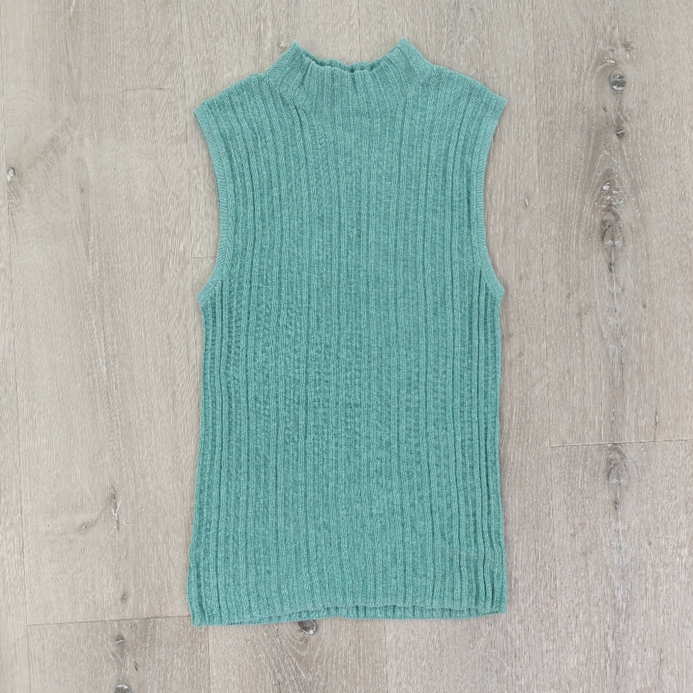 ONE GREY DAY Tank || Size S - Picture 2 of 2